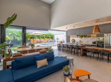 Foto 01 · Casa de luxo em condomínio à venda em Campinas-SP, 4 quartos, 4 suítes, 3 salas, 6 banheiros, 4 vaga