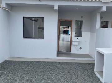Casa · 95m² · 2 Quartos · 1 Vaga · Casa com 2 dormitórios à venda na Murta em Itajaí