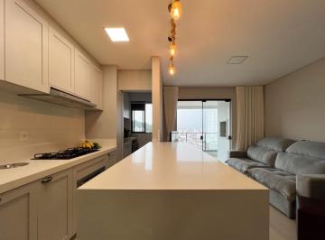 Apartamento · 84m² · 2 Quartos · 1 Vaga · Apartamento com 2 suítes no bairro Fazenda em Itajaí