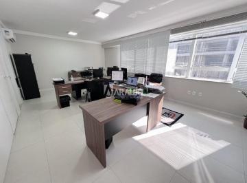 Comercial · 39m² · 1 Vaga · Sala à venda no Centro de Itajaí