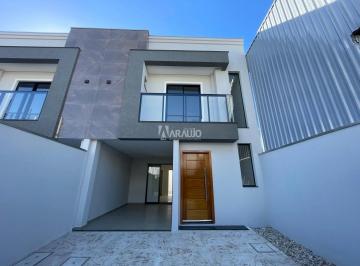 Casa · 110m² · 3 Quartos · 2 Vagas · Sobrado à venda no bairro São Vicente em Itajaí