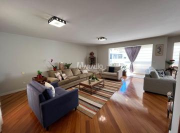 Apartamento · 292m² · 5 Quartos · 3 Vagas · Apartamento com 4 suítes + 1 dormitório à venda no Centro de Itajaí