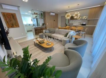 Apartamento · 131m² · 3 Quartos · 2 Vagas · Apartamento com 1 suíte + 2 dormitórios à venda no Centro de Itajaí
