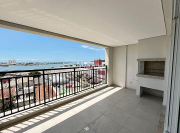 Apartamento · 158m² · 44 Quartos · Apartamento à venda com 4 suítes no Centro de Itajaí