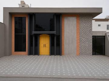 Comercial · 280m² · 8 Vagas · Imóvel comercial com 280m² no Centro de Itajaí