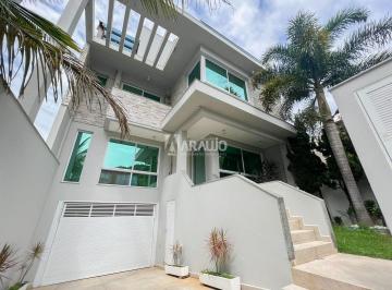 8mdmirebkjw31771036928468.jpg · Casa com elevador e 5 suítes na Praia Brava em Itajaí