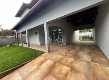 Casa · 266m² · 4 Quartos · Sobrado com 4 dormitórios à venda no Centro de Penha