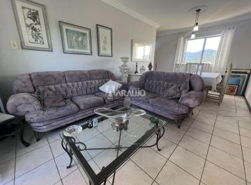 Apartamento · 123m² · 3 Quartos · Apartamento com 1 suíte e 2 dormitórios no bairro Pioneiros em Balneário Camboriú