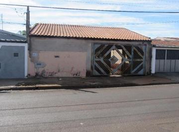 Casa de 2 quartos, Araraquara · Imóvel residencial área total 180m² - Parque Cecap - Araraquara/SP