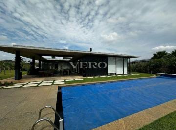 whatsapp-image-2025-04-24-at-170641-1-17780768715366.jpeg · Casa Sports House com 5 Suítes para Locação – Fazenda Boa Vista