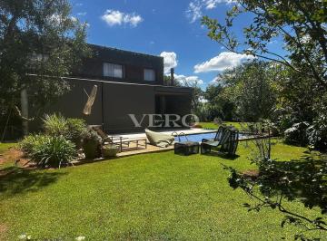 whatsapp-image-2025-03-24-at-164209-17780750142387.jpeg · Casa com 4 Suítes para Locação na Fazenda Boa Vista