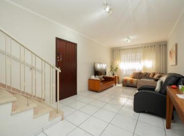 34dc8efe-666a-49b8-852e-8350d8099bf2 · Sobrado para venda em Bosque da Saúde com 3 quartos, sendo 1 suíte, 149m²