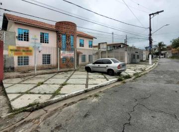 Comercial · 207m² · 12 Vagas · Casa comercial na Rua Benício José da Fonseca, 19 • 207 m²
