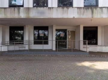Comercial · 180m² · 12 Vagas · Loja na Avenida General Furtado Nascimento, 740 • 180 m²