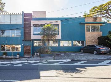Comercial · 580m² · Prédio comercial na Rua Heitor Penteado, 626 • 580 m²