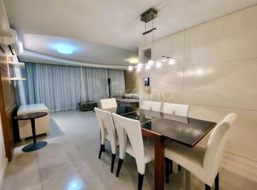 1 · Apartamento de 177m² com 4 quartos sendo 2 suítes no Centro