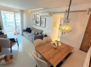 Apartamento · 79m² · 2 Quartos · 1 Vaga · Apartamento com 2 quartos, 1 suíte e 79m² privativos no bairro Saco Grande