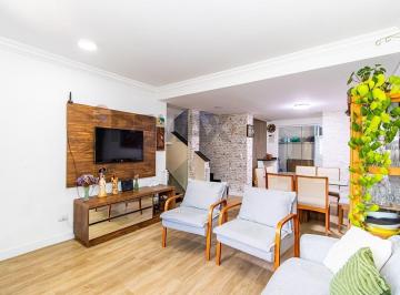 Casa · 116m² · 3 Quartos · 2 Vagas · Duplex com ESpaço Gourmet em Curitiba - Conforto e Segurança