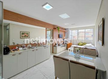 Sala de estar e jantar · Apartamento de 2 quartos à Venda no Carlos Prates!