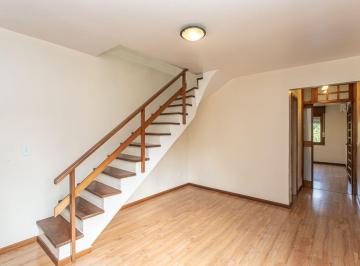 Apartamento · 143m² · 2 Quartos · 1 Vaga · Cobertura de Um Dormitório No coração do Petrópolis