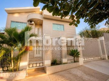 Casa · 224m² · 4 Quartos · VENDA | Sobrado, com 4 dormitórios em Zona I, Umuarama