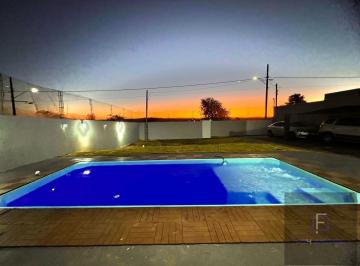 Casa · 360m² · 2 Quartos · 10 Vagas · VENDA | Casa, com 2 dormitórios em Ivailândia, Engenheiro Beltrão