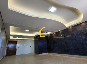 Apartamento · 230m² · 3 Quartos · 1 Vaga · COBERTURA NO GAMA: 3 Suítes, 230m² Totais, Sanca em LED, Mármore e Porcelanato!