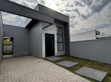 Casa · 73m² · 2 Quartos · 2 Vagas · Casa com churrasqueira e suíte no Bairro Metzler, Campo Bom - 73 m²