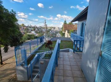 Casa · 188m² · 3 Quartos · 2 Vagas · Oportunidade: Casa de Excelente Padrão à Venda no Ideal.