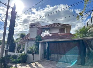Casa · 328m² · 3 Quartos · 3 Vagas · Casa à venda com Excelente Padrão Construtivo!