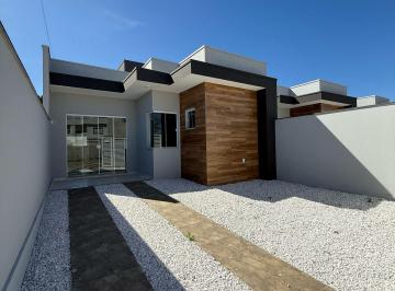 Casa · 2 Quartos · 2 Vagas · Casa em Balneário Piçarras
