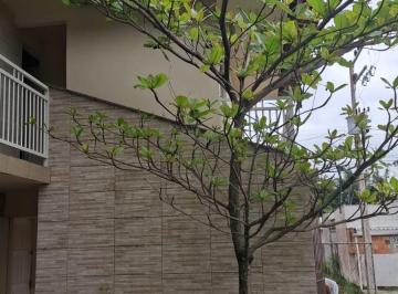 Casa · 312m² · 10 Quartos · 5 Vagas · Casa em Penha