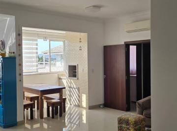 Apartamento · 2 Quartos · 1 Vaga · Apartamento para locação a 50mts da Praia Alegre