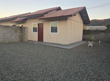 Apartamento · 1 Quarto · 2 Vagas · Terreno com 4 kitnets em Penha-SC