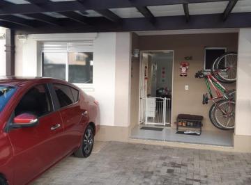 Casa · 145m² · 3 Quartos · 2 Vagas · Sobrado com 3 dormitórios, 1 suíte, em condomínio fechado no Marechal Rondon