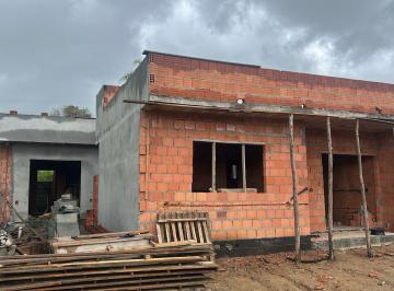 Casa · 2 Quartos · 1 Vaga · LANÇAMENTO – 3 CASAS À VENDA | MINHA CASA MINHA VIDA