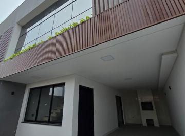 Casa · 145m² · 3 Quartos · 2 Vagas · Sobrado na Armação em Penha-SC