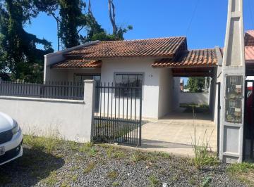 Casa · 2 Quartos · 1 Vaga · Casa localizada em Barra Velha
