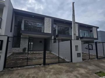 Casa · 3 Quartos · 2 Vagas · Sobrado em Balneário Piçarras!