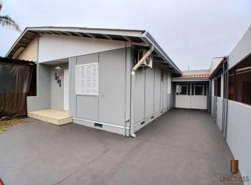 Casa · 75m² · 3 Quartos · 3 Vagas · Casa 75m² para locação por R$ 1.300,00. 3(três) dormitórios 2(dois) banheiros (3) três vagas - Canoa