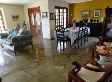 Casa de 4 quartos, Niterói · Vendo linda casa no Condominio de Alto Padrão Ubá 7 em Pendotiba - Niterói