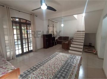 Casa · 177m² · 4 Quartos · 2 Vagas · Casa duplex em Santa Cruz próximo ao Assaí