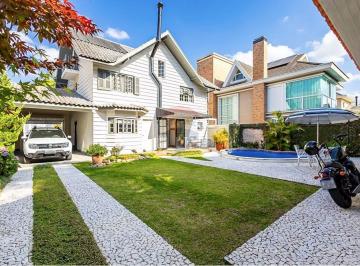 Casa · 360m² · 4 Quartos · 5 Vagas · Casa em Santa Felicidade