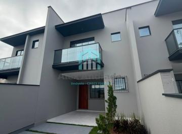 Casa · 115m² · 2 Quartos · 1 Vaga · Sobrado à venda em Sertão do Maruim, São José | 2 suítes