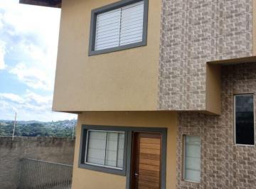 Casa · 100m² · 2 Quartos · 2 Vagas · Ótima oprtunidade de locação