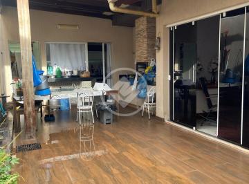 Casa · 231m² · 4 Quartos · 4 Vagas · CASA SOBRADO codigo: 102186