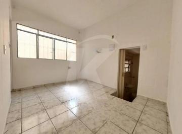 Casa · 38m² · 1 Quarto · Casa 38m² 1 dormitório, cozinha, banheiro e área de serviços no P. Itaberaba