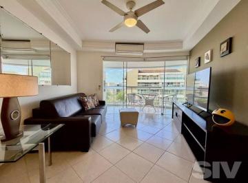 Apartamento · 213m² · 3 Quartos · Apartamento à venda - em Riviera