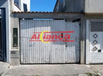 Casa · 100m² · 2 Quartos · 4 Vagas · Sobrado muito bem localizado, com excelente potencial para moradia ou investimento em locação.