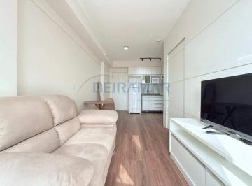 Apartamento · 45m² · 1 Quarto · 1 Vaga · Smart Residence Service – Apartamento Mobiliado de 1 Quarto, Andar Alto e Vaga de Garagem – Águas Cl
